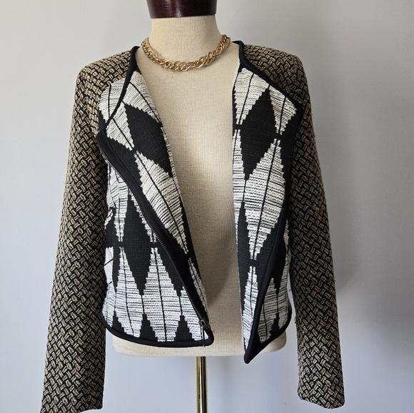 Rachel Roy Asymmetrical Zipper Geometric Patterned Cropped Blazer Jacket. Size 6 - Picture 9 of 15